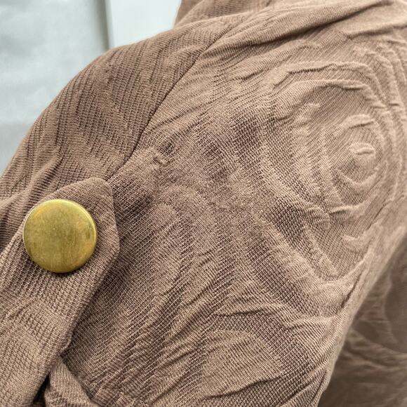 Brown Textured Top Short Sleeve Blouse Floral Swirl 3D Stretchy Corpcore Size 38 - Picture 6 of 7